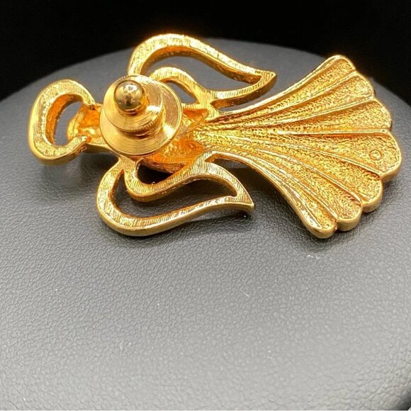 Avon Singing Angel in Gold Tone with Tack Pin Backing Vintage 1990s Avon - Picture 9 of 9